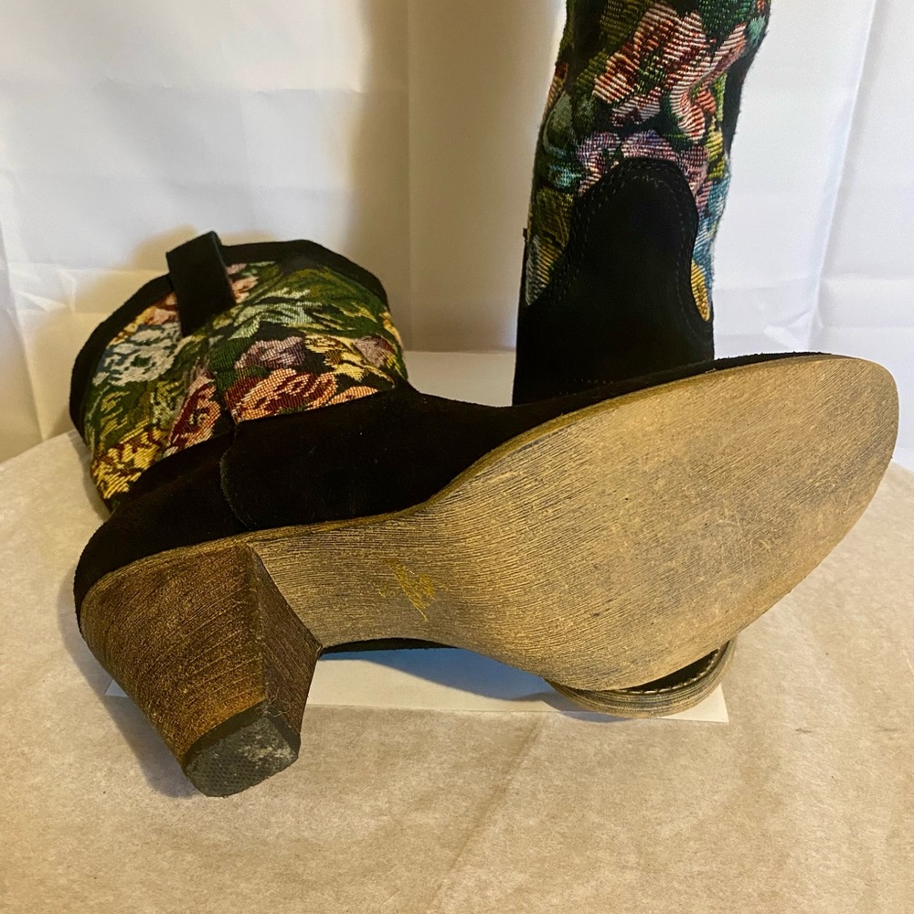 Women’s Very Volatile Black Multicolor Embroidered Heeled Boots Size 10 - Picture 11 of 13